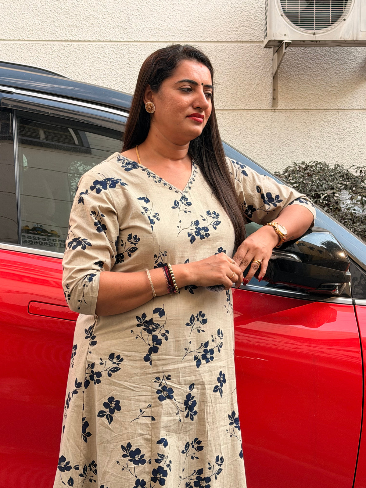 Cutdhana hand work Beige and Blue colour cord set