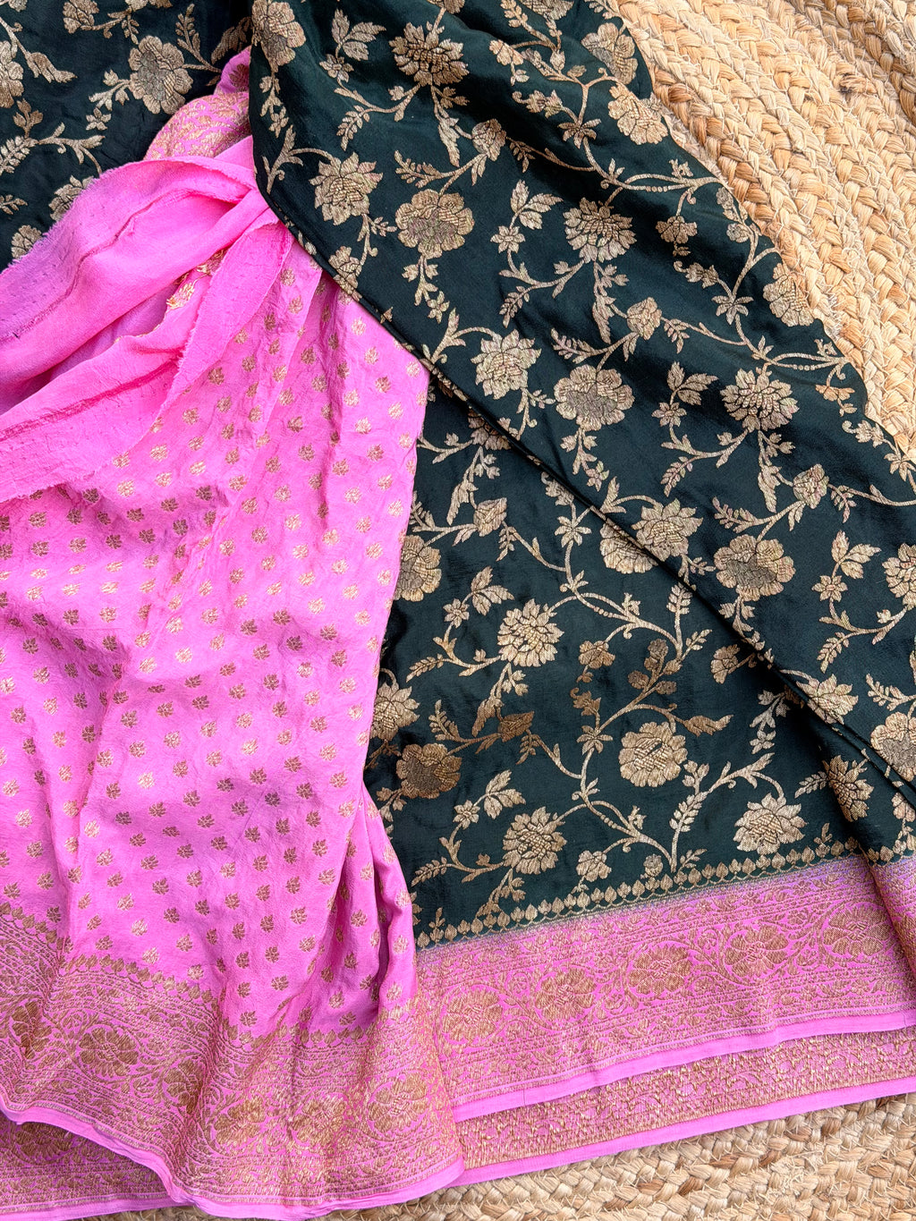Deep green and lotus pink jaal pure crepe Banaras