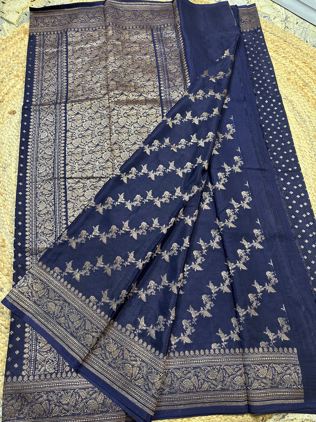 Eliphant grey crepe chiffon handloom silk sarees.