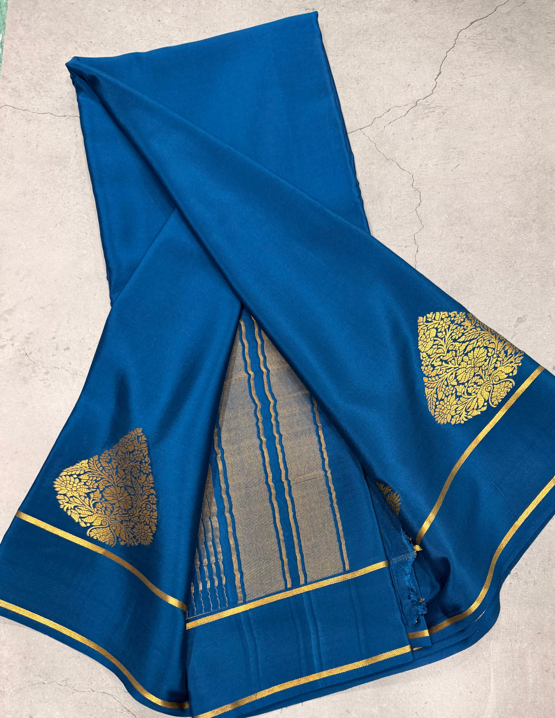 Peacock blue leaf big butta pure Mysore silk crepe saree