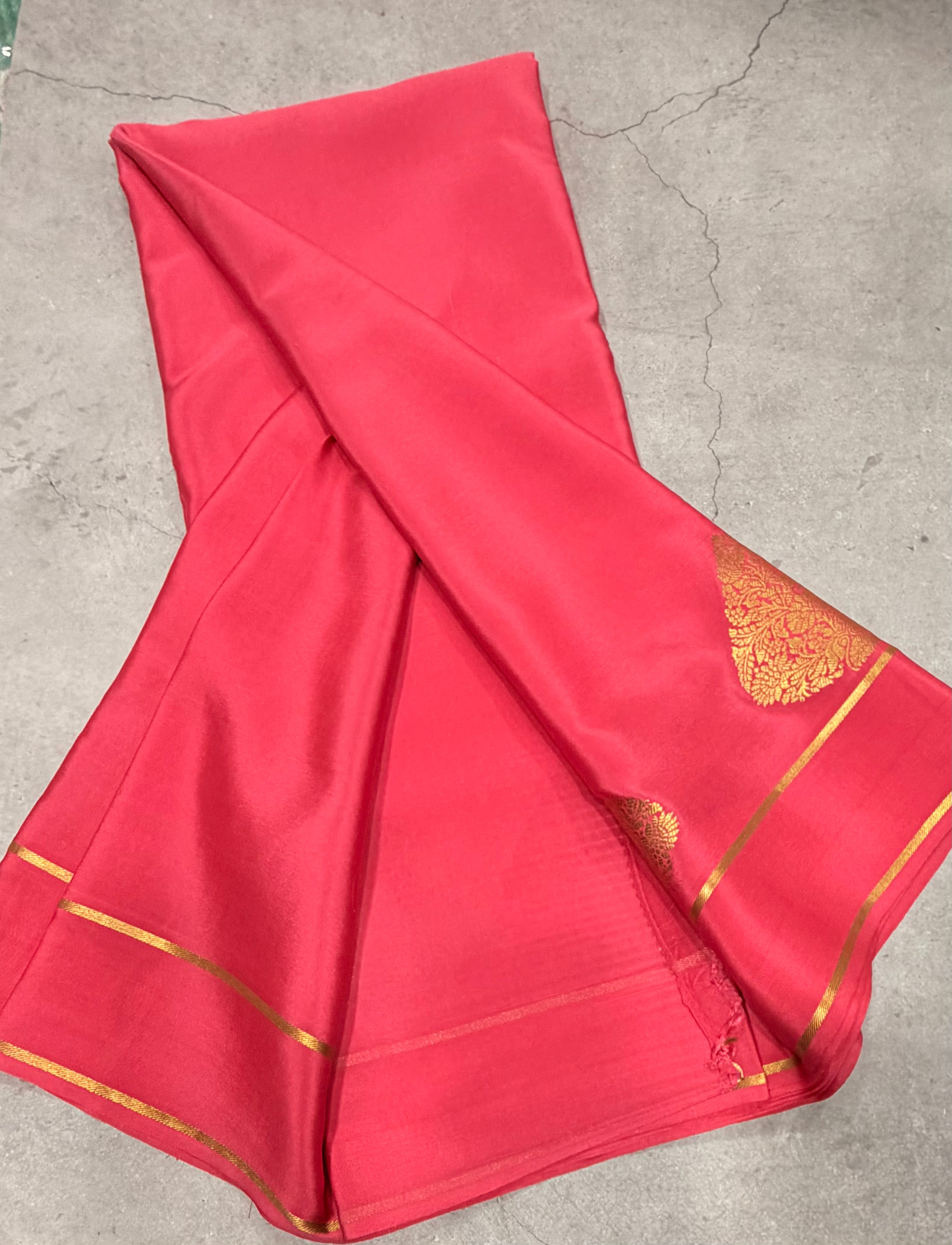 Pink leaf big butta pure Mysore silk crepe saree