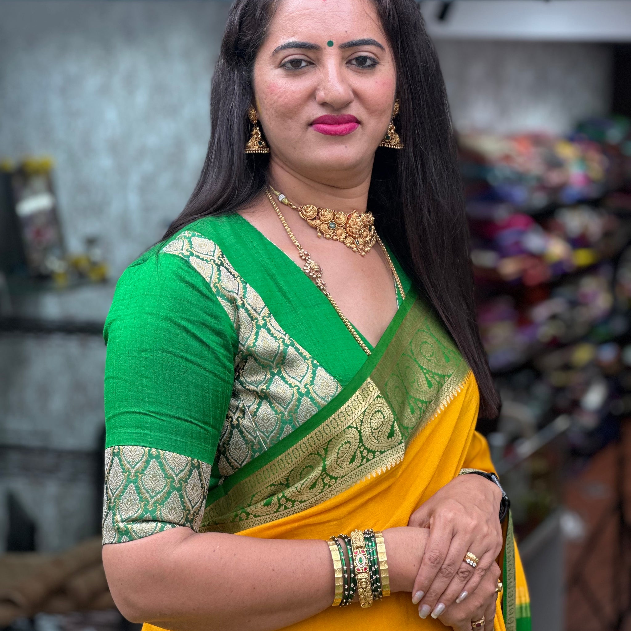 Green pure Raw silk with Banarasi ready blouse sizes L to XL