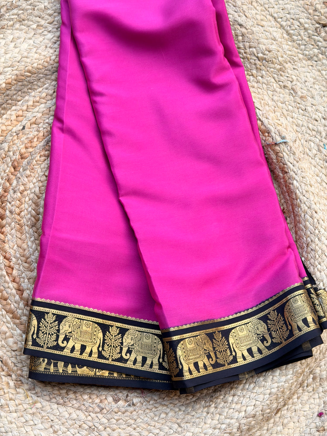 Pink and black elephant border crepe Mysore silk 120gsm