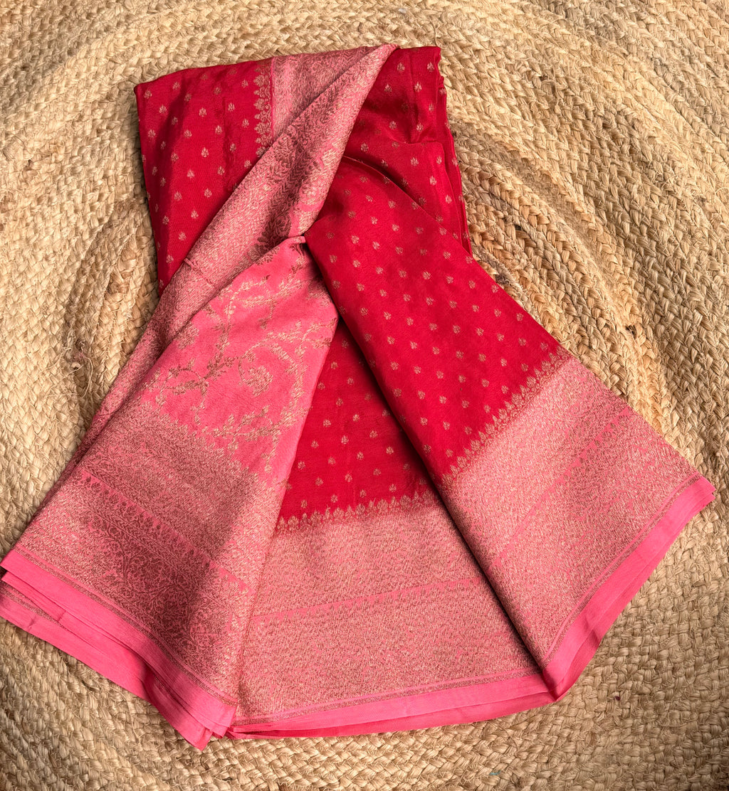 Red n pink small butta benarasi crepe saree