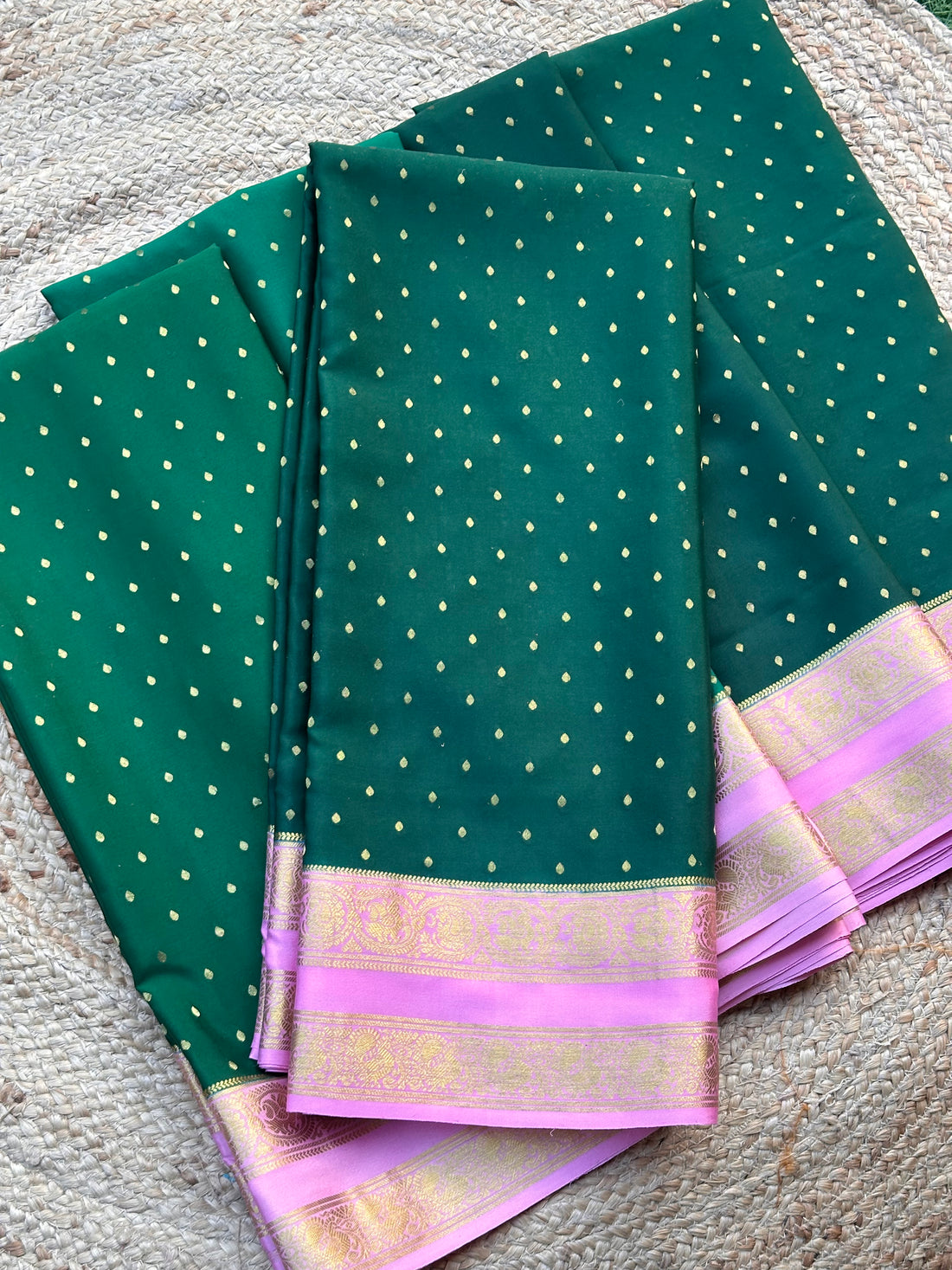 Green and pink thousand butta pure crepe Mysore Silk