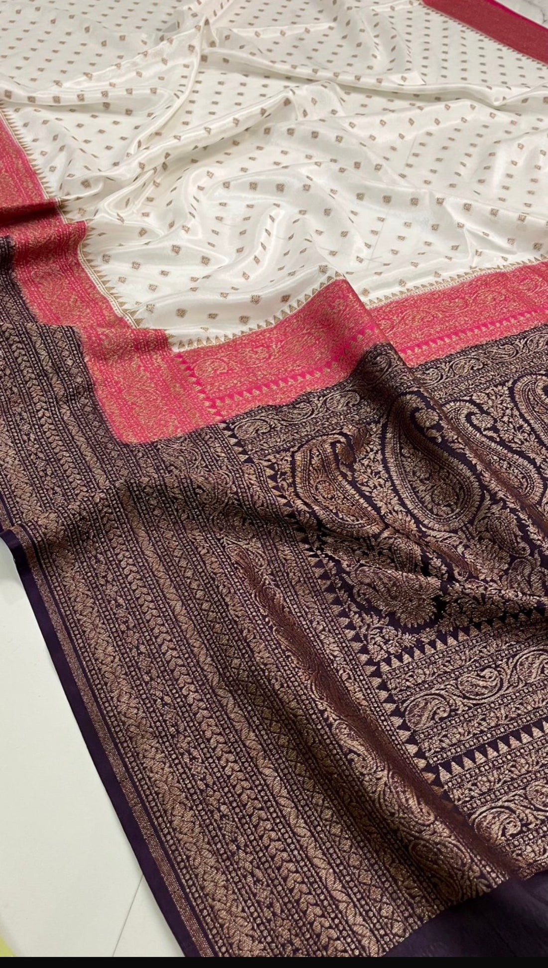 White and purple pink crepe 3d Banaras