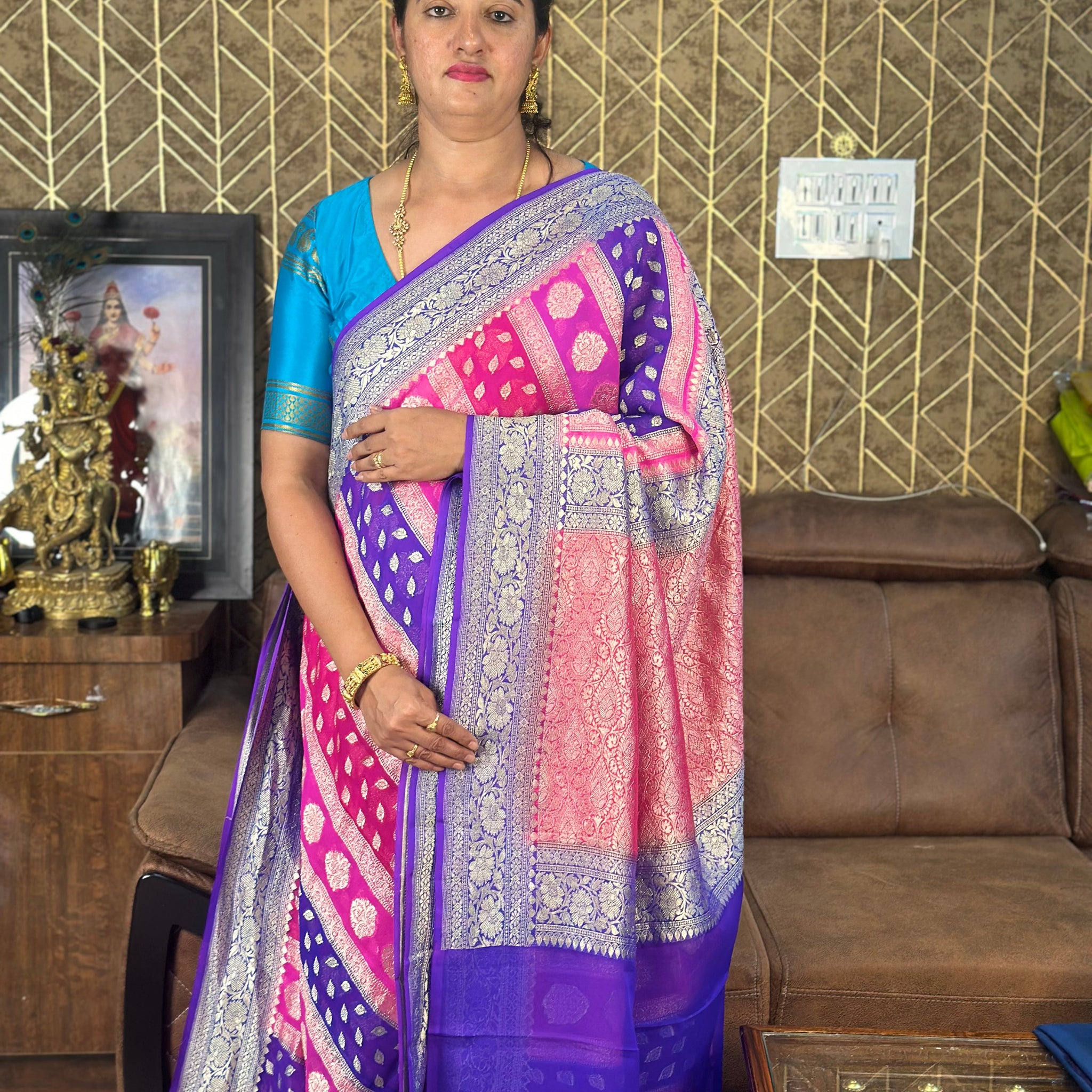 Lavender and pink Rankat Pure khaddi Georgette,hand brush water zari.