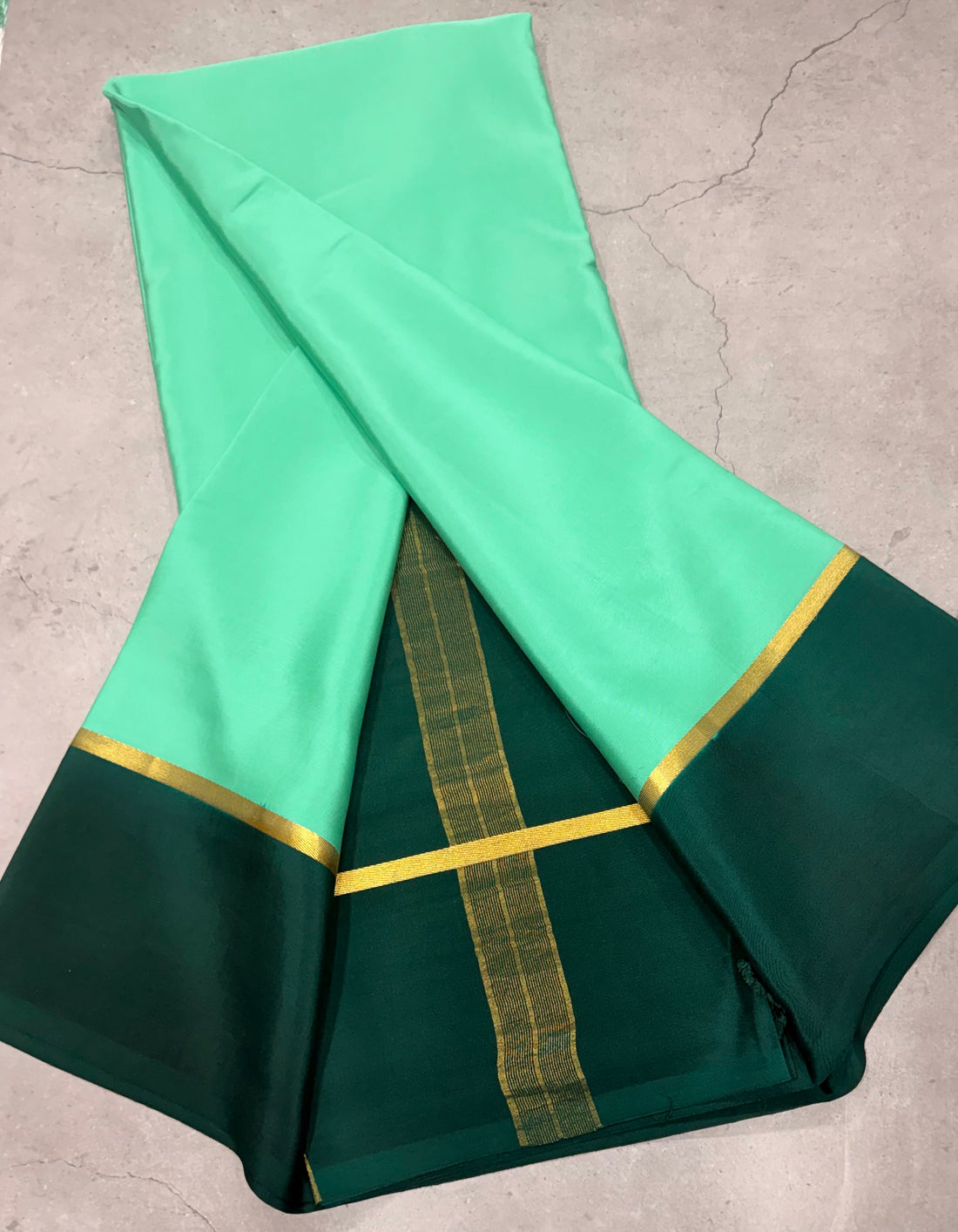 Sea green contrast border pure Mysore silk crepe saree