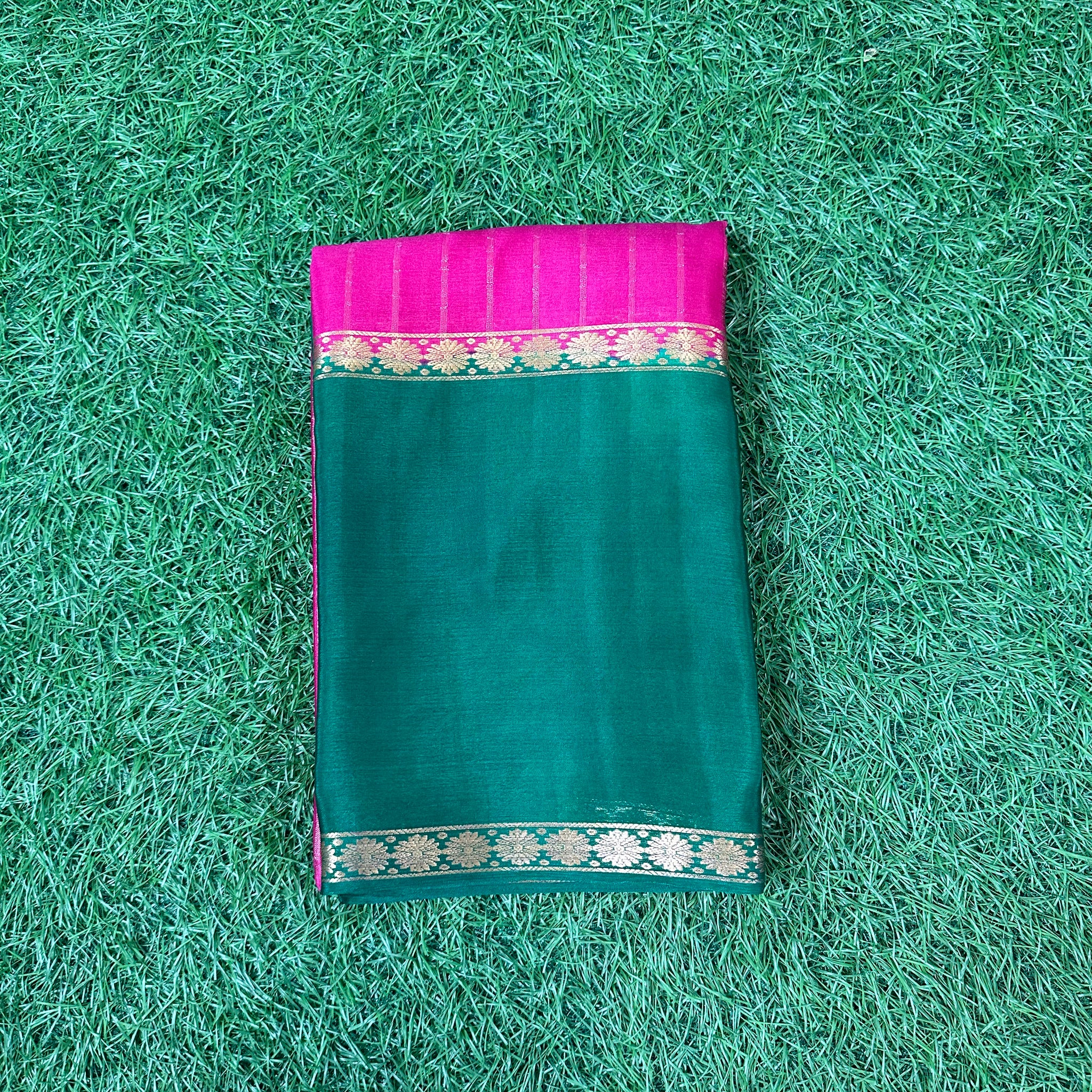 Pink and green pure wrinkle crepe silk.
