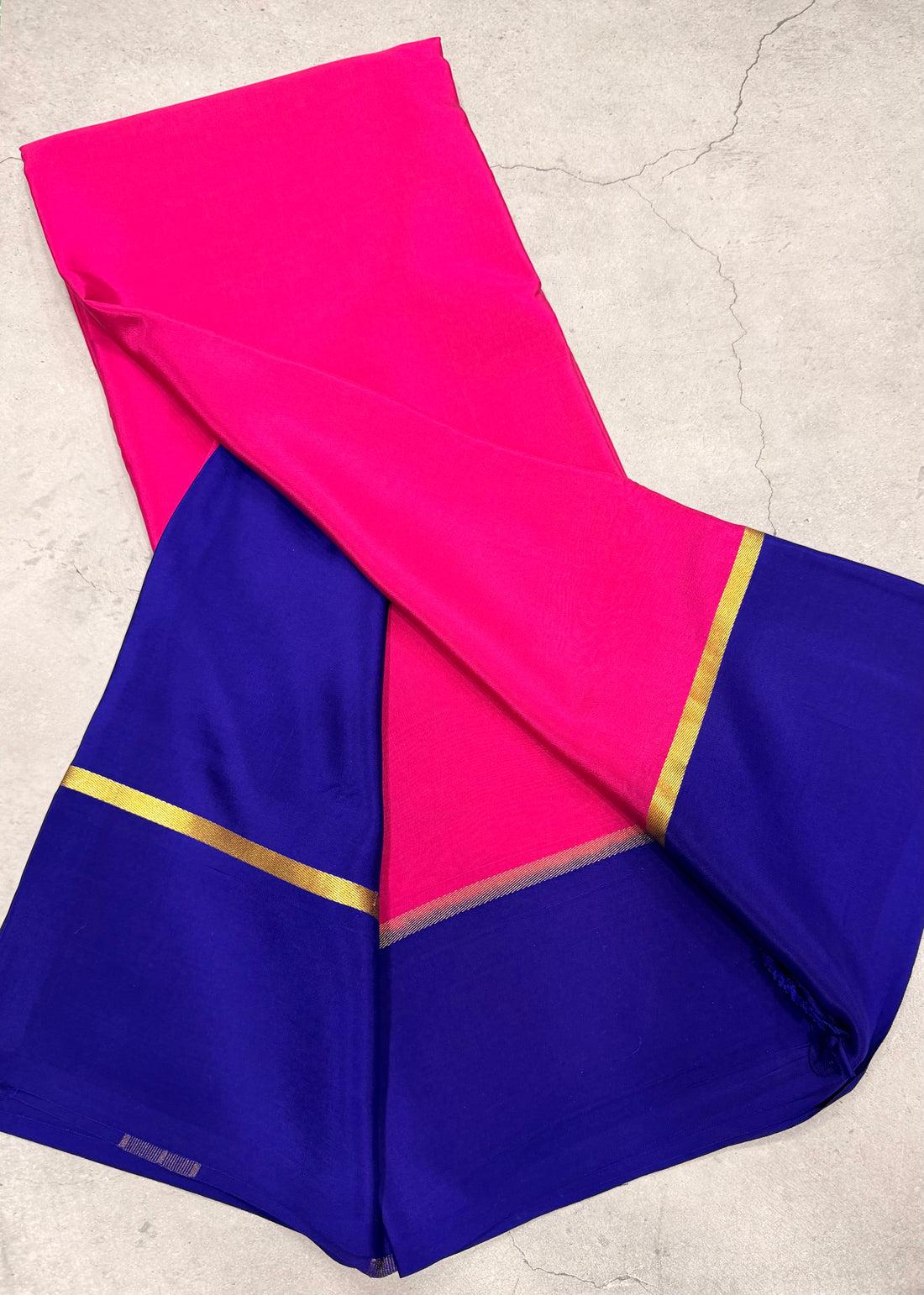 Rani pink contrast border pure Mysore silk crepe saree