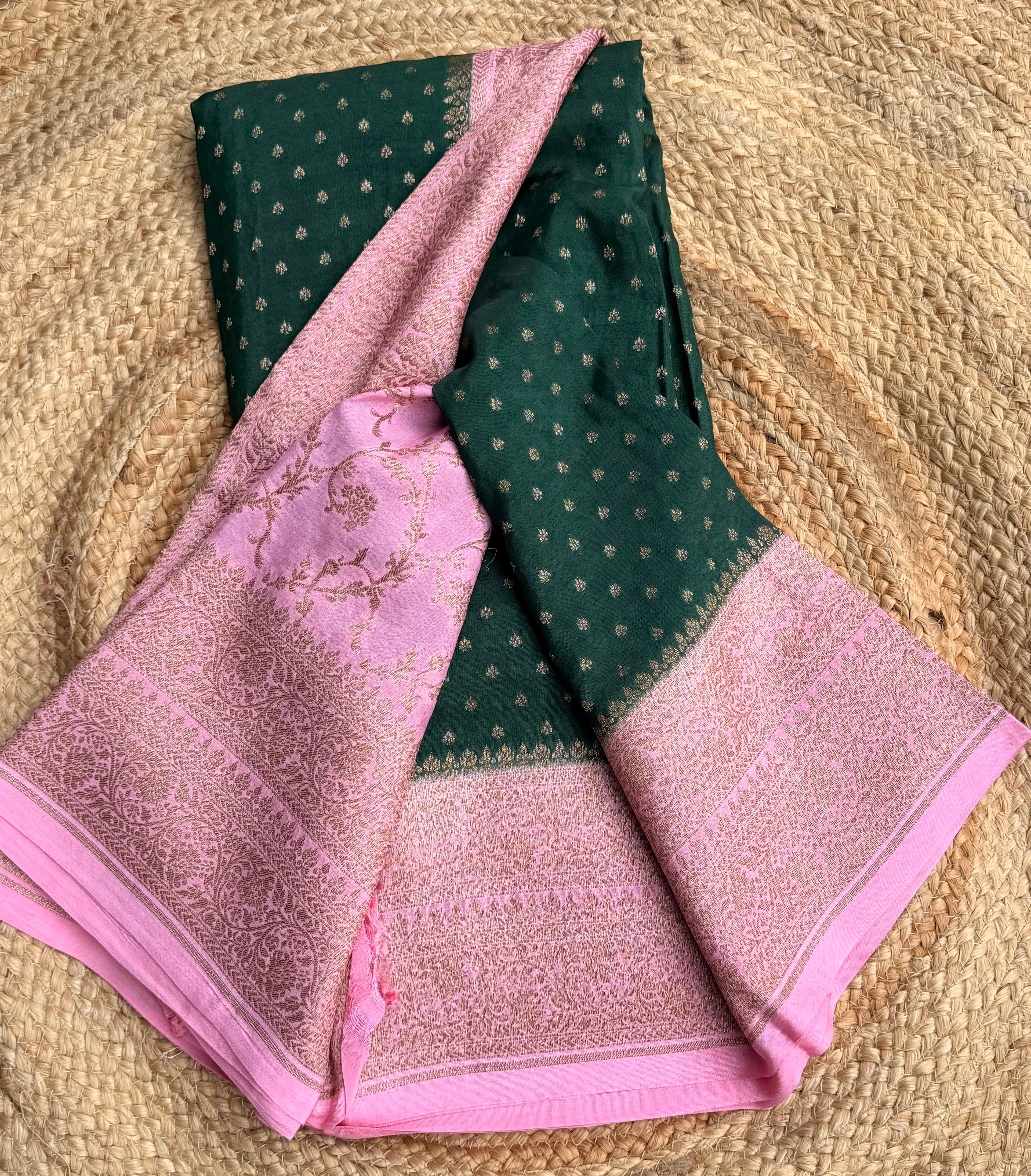 Bottle green n baby pink small butta benarasi crepe saree