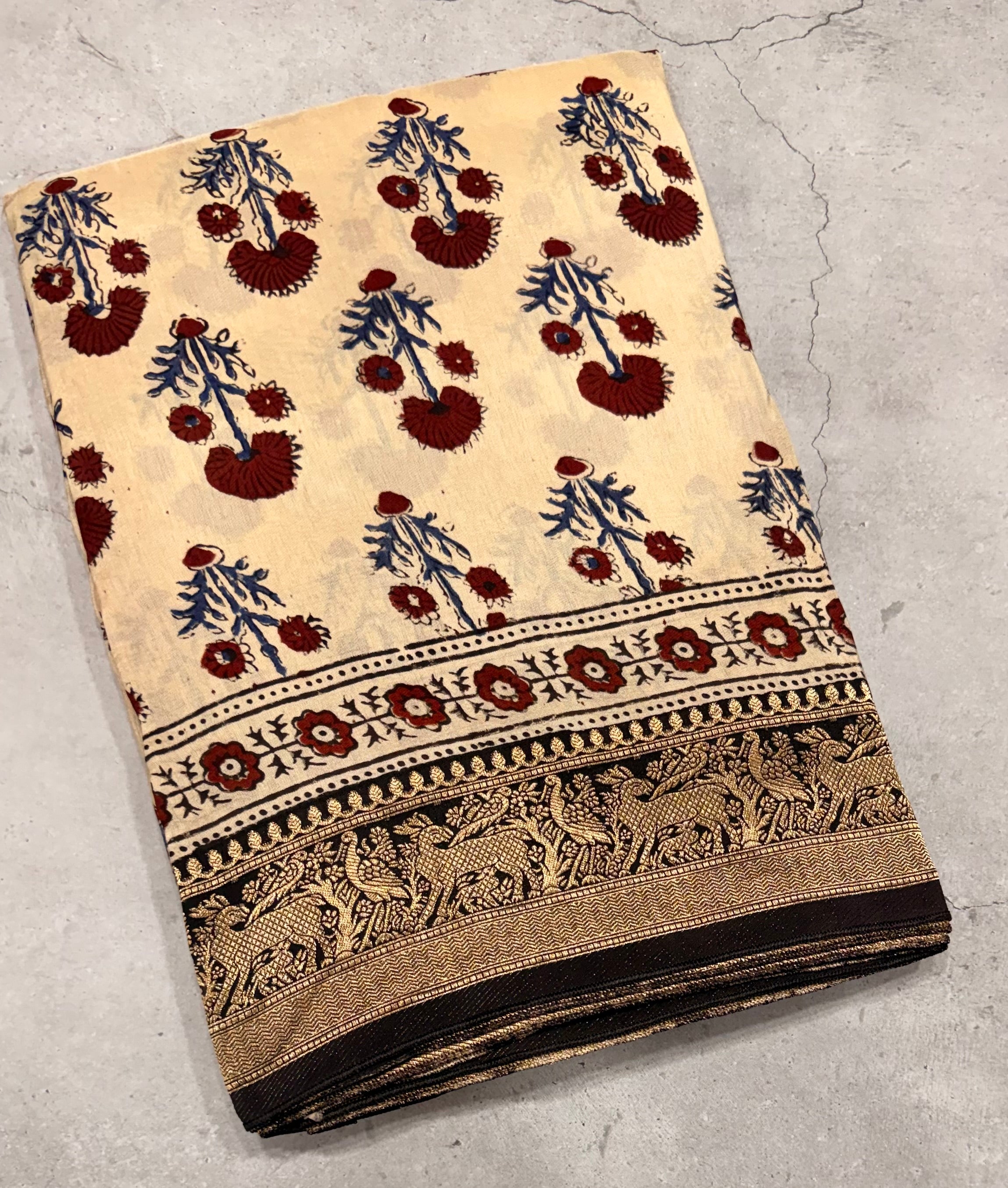 Cream small butta Kanchi border pure Ajrak dola sarees