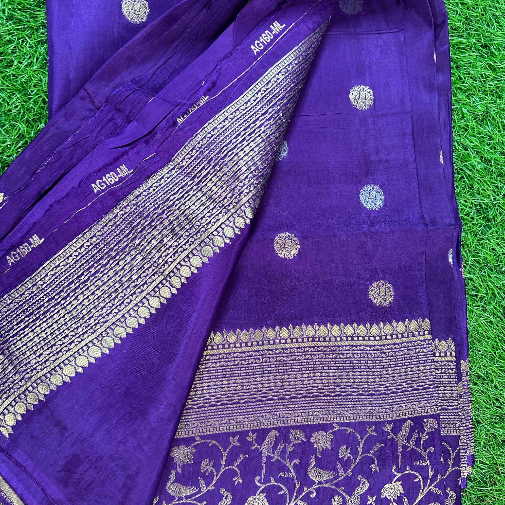 Dola silk saree in purple colour