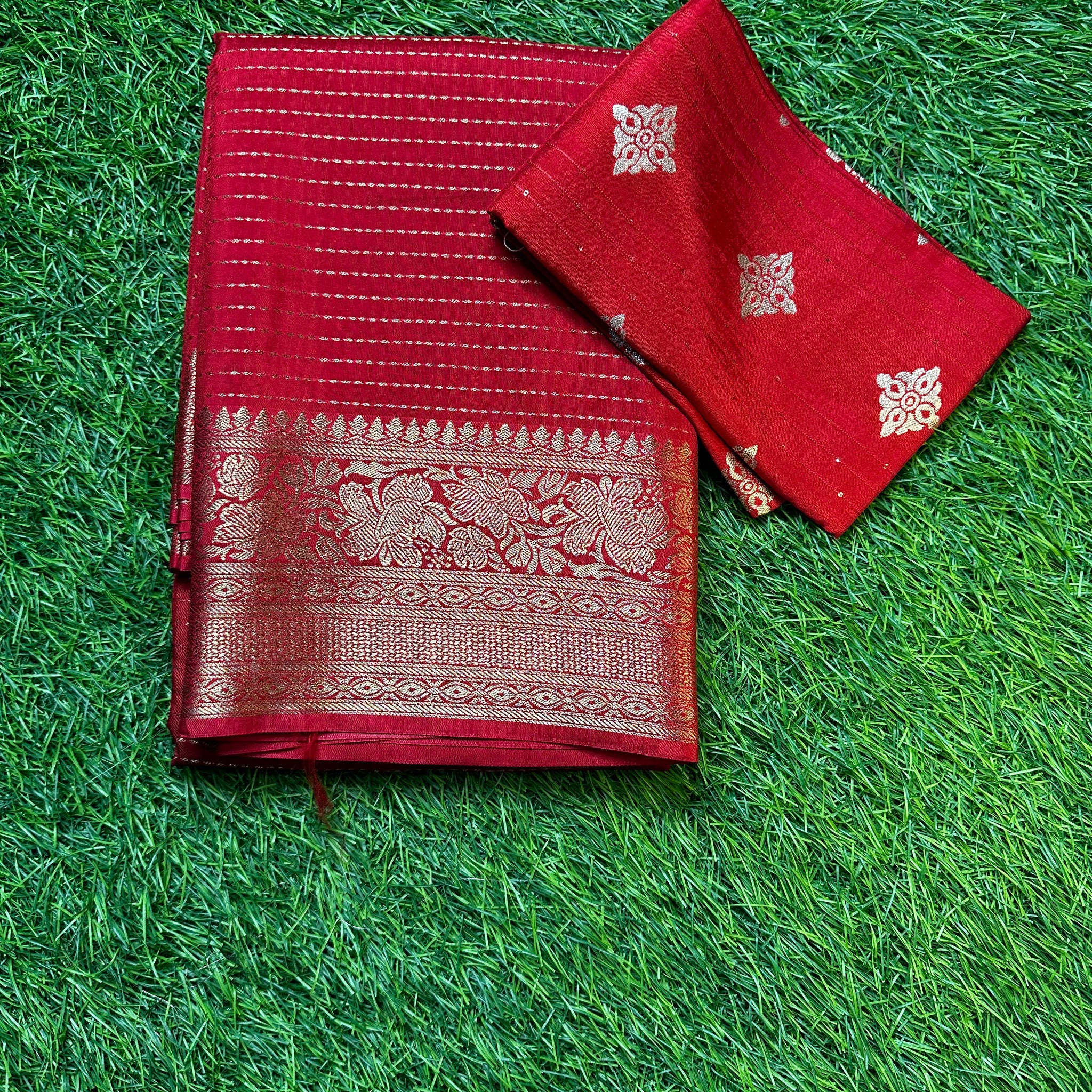 Moonga silk in red shade