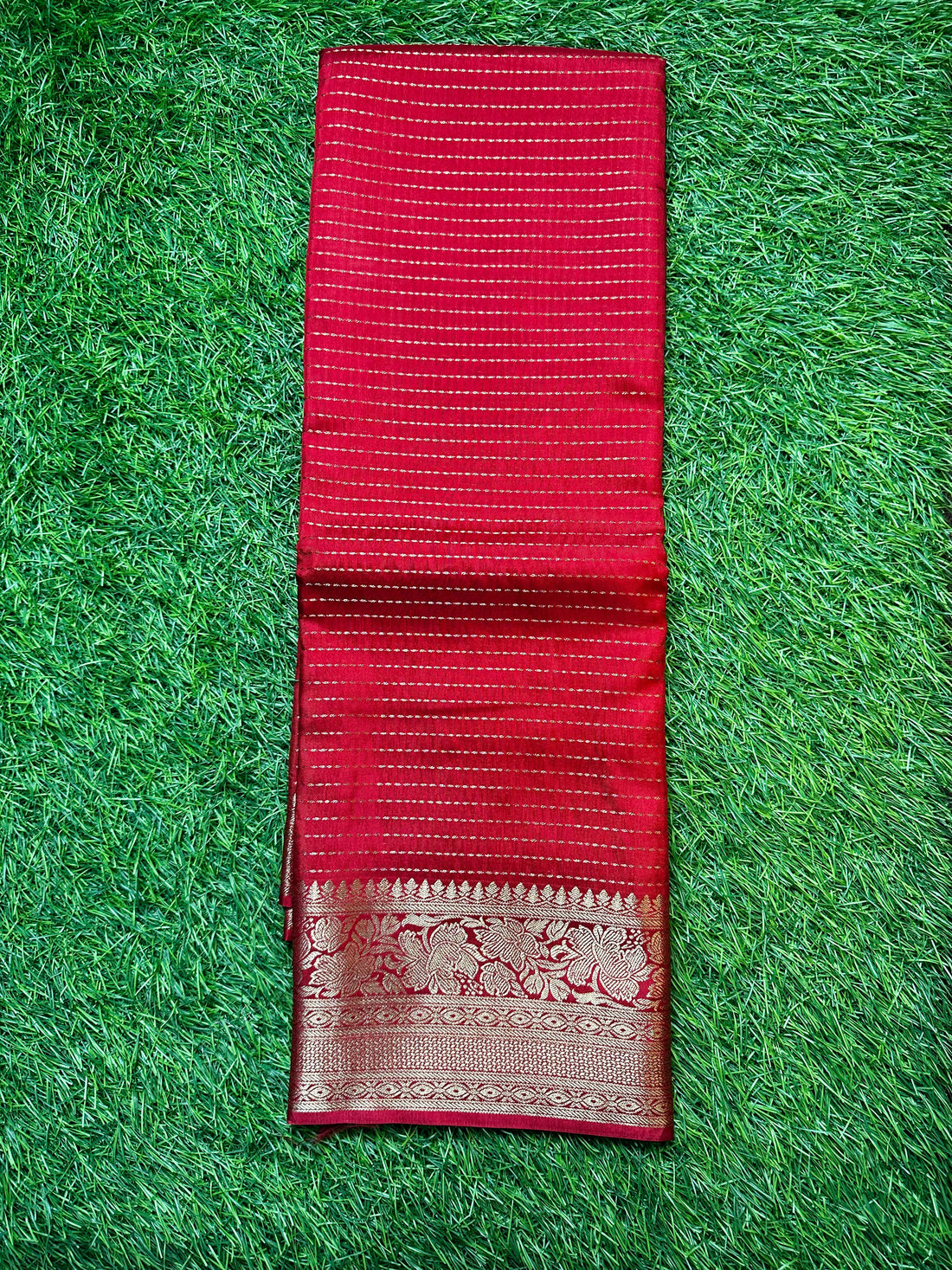 Moonga silk in red shade