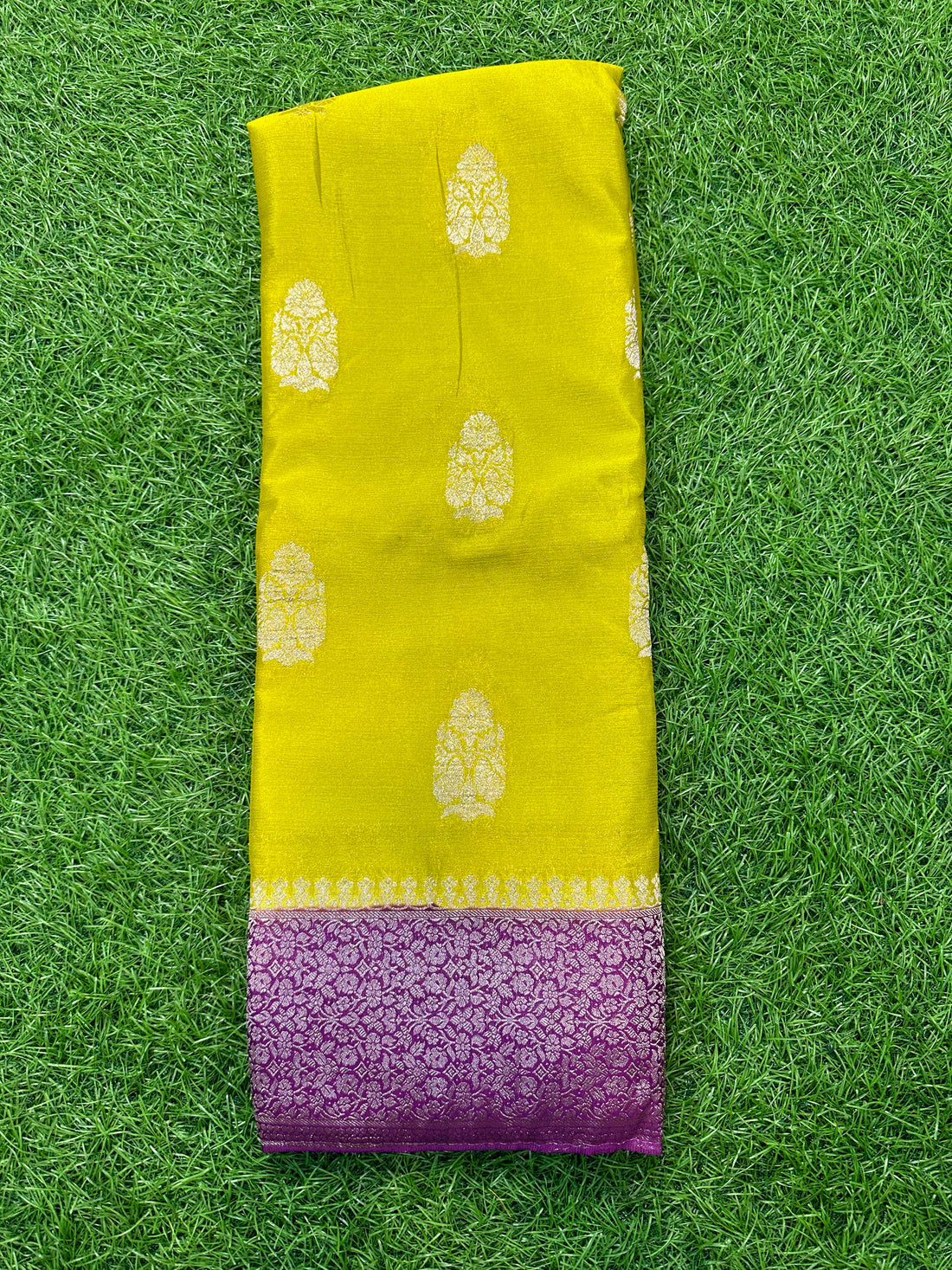 Yellow and purple soft crepe big butta