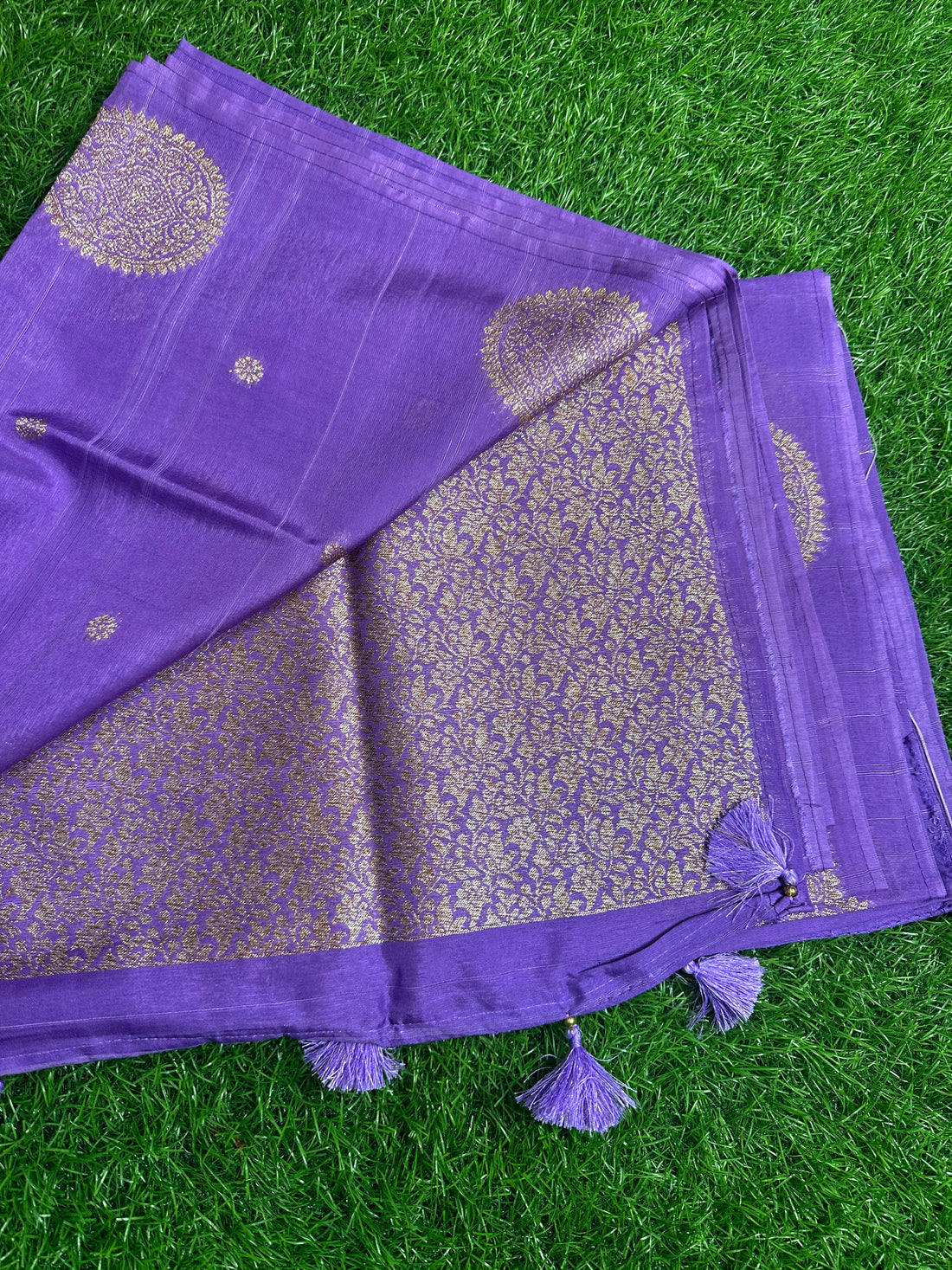 Dola silk saree in lavender colour