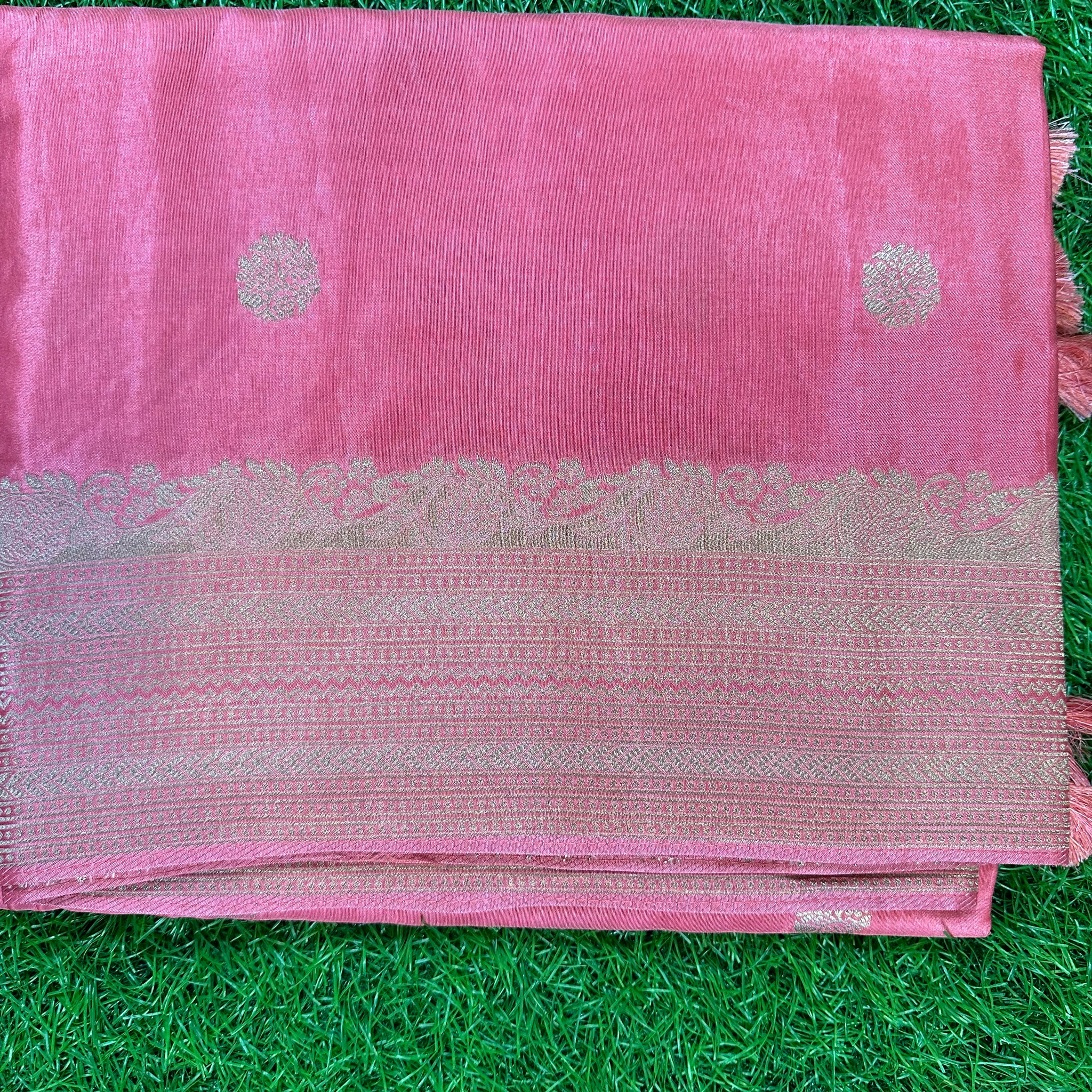 Dola silk saree in pink colour