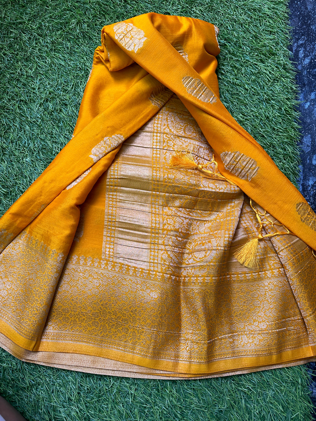 Yellow big butta saree