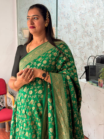 Green pure crepe jaal pattern Banarasi silk sarees