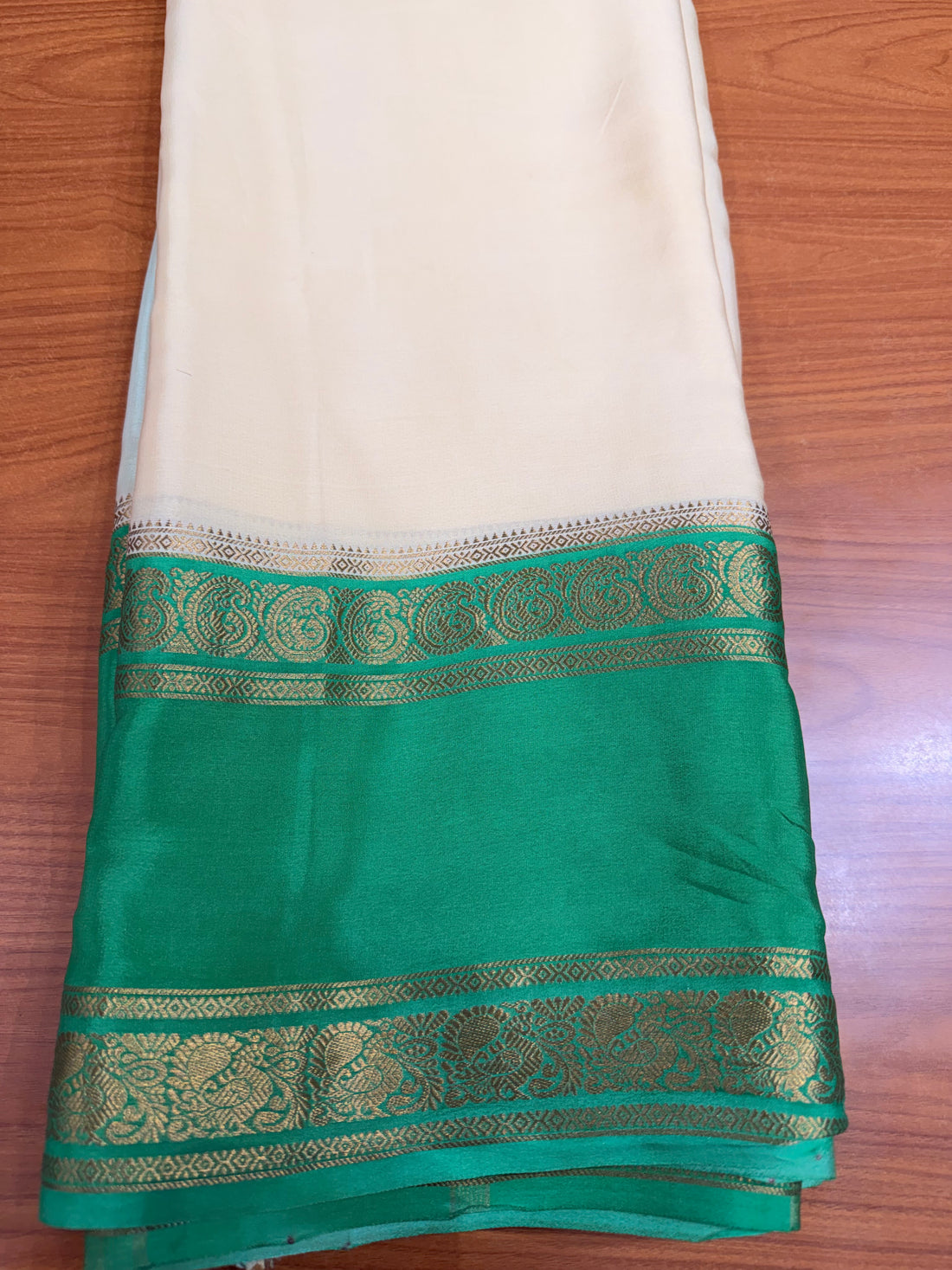 Cream and green Pure Mysore silk crepe - spray dying