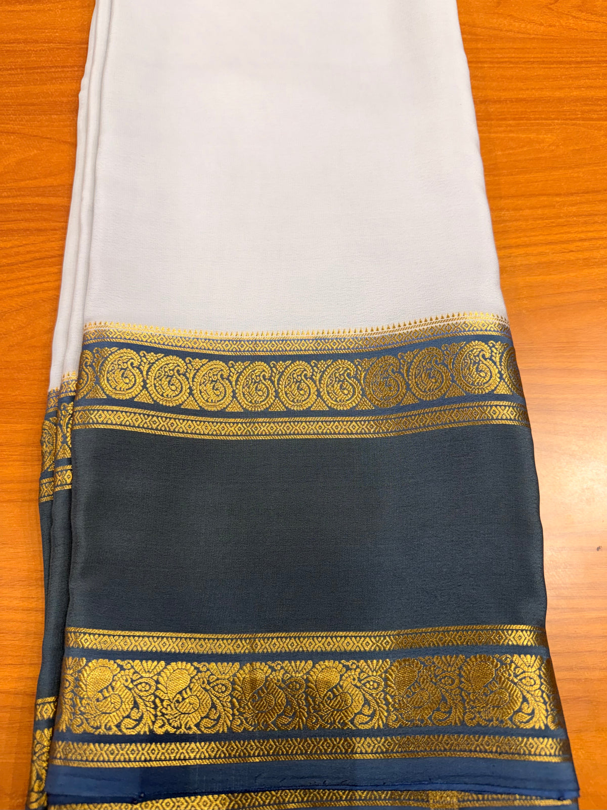 Cream and grey Pure Mysore silk crepe - spray dying