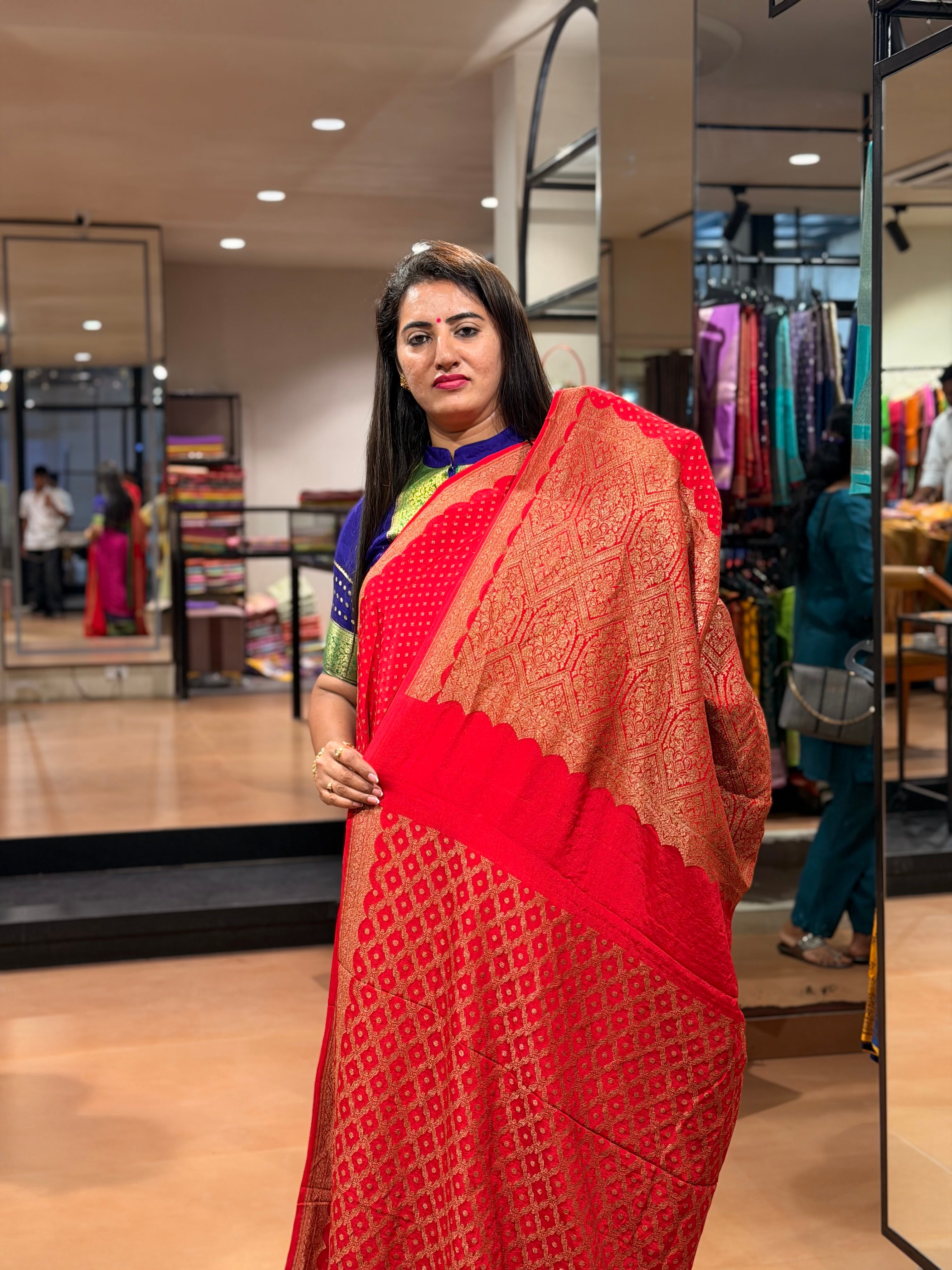 Hot red scallops border pure crepe Banaras sarees