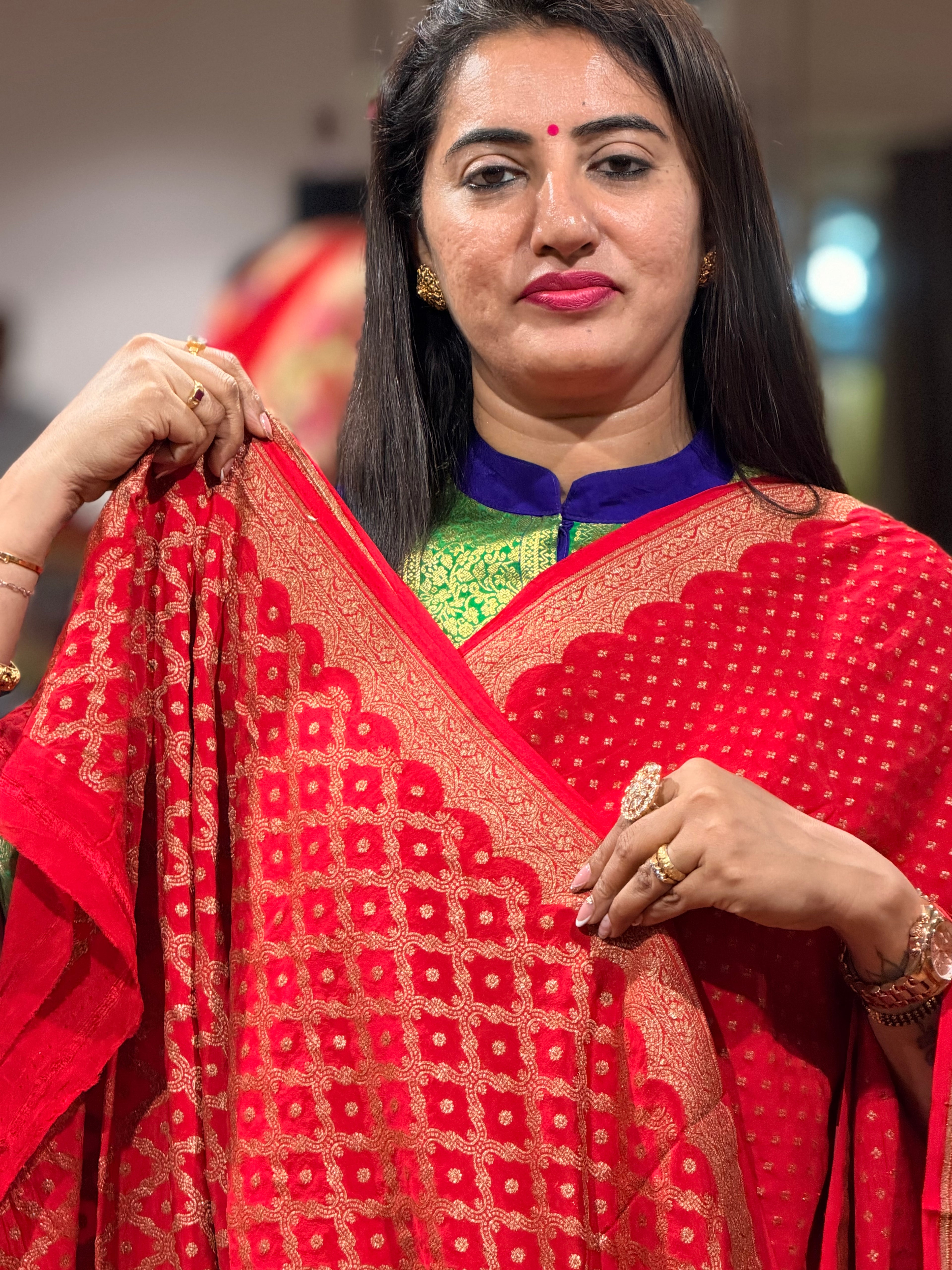 Hot red scallops border pure crepe Banaras sarees