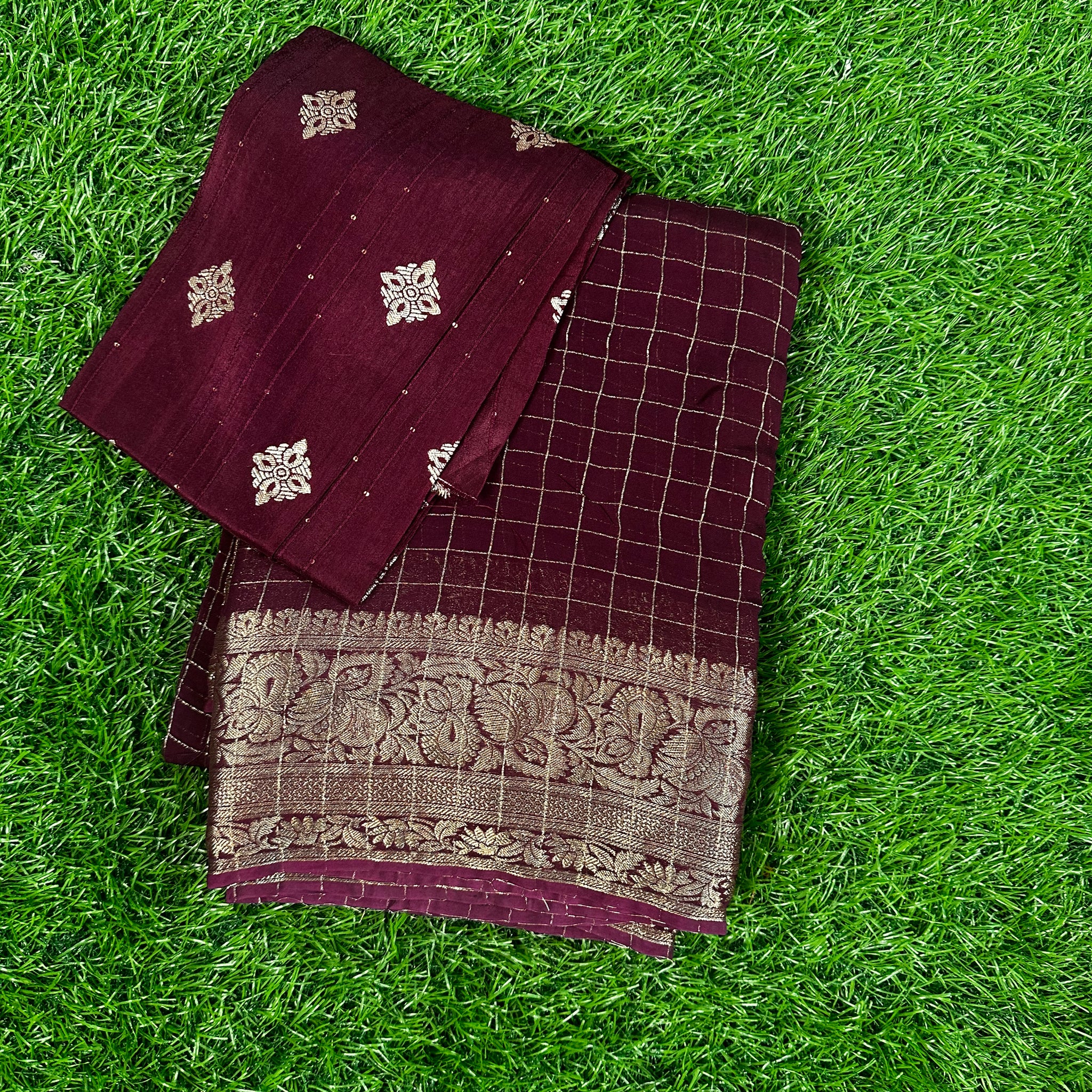 Wine semi crepe in checks pattern