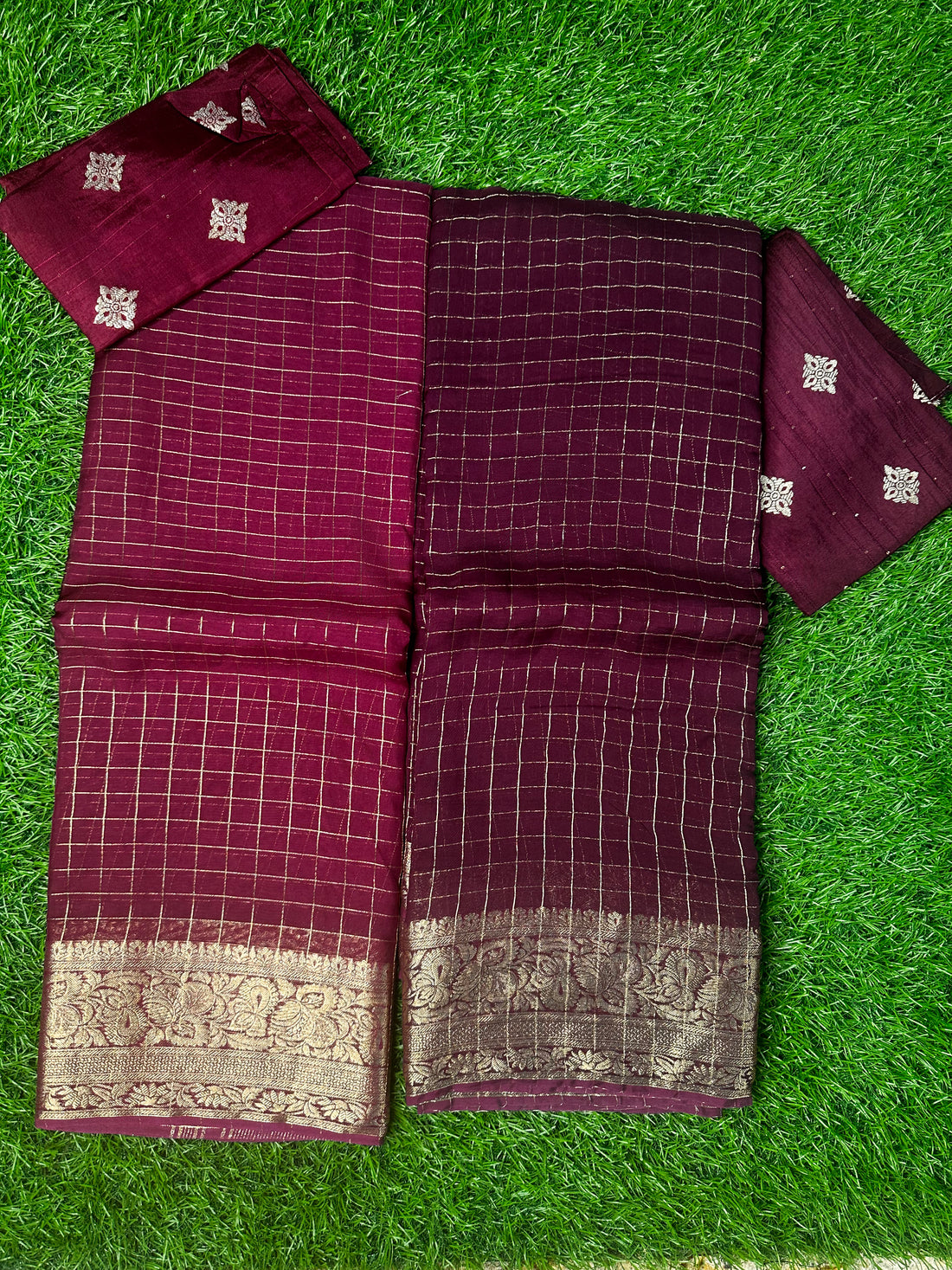 Wine semi crepe in checks pattern